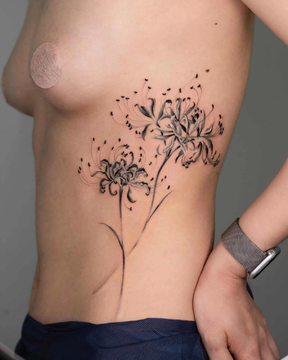 25 Colorful Floral Tattoos That Are Anything But Boring - 161
