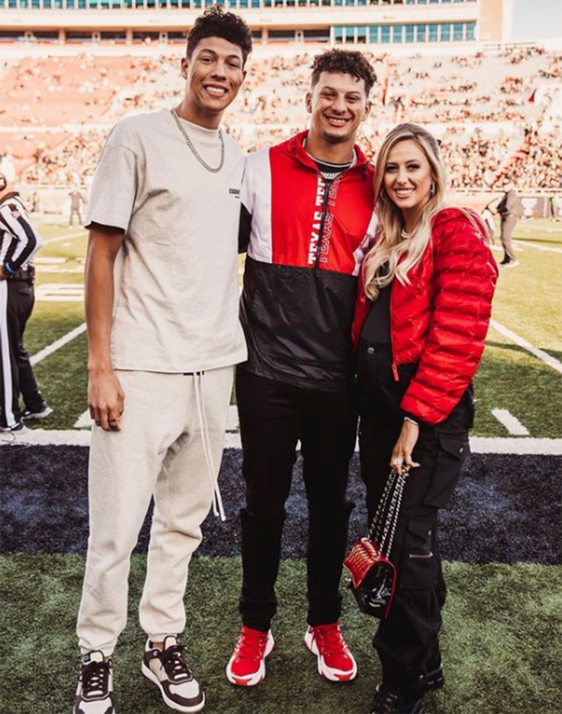 Jackson Mahomes, in a rare appearance, stands behind the Chiefs quarterback during “The Match.”