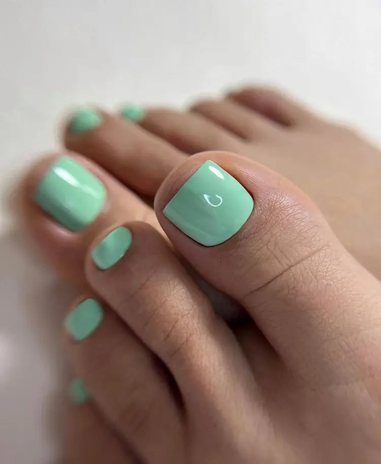 Say Goodbye to Pale Feet and Hello to Adorable Toes with This Pedicure Color Hack
