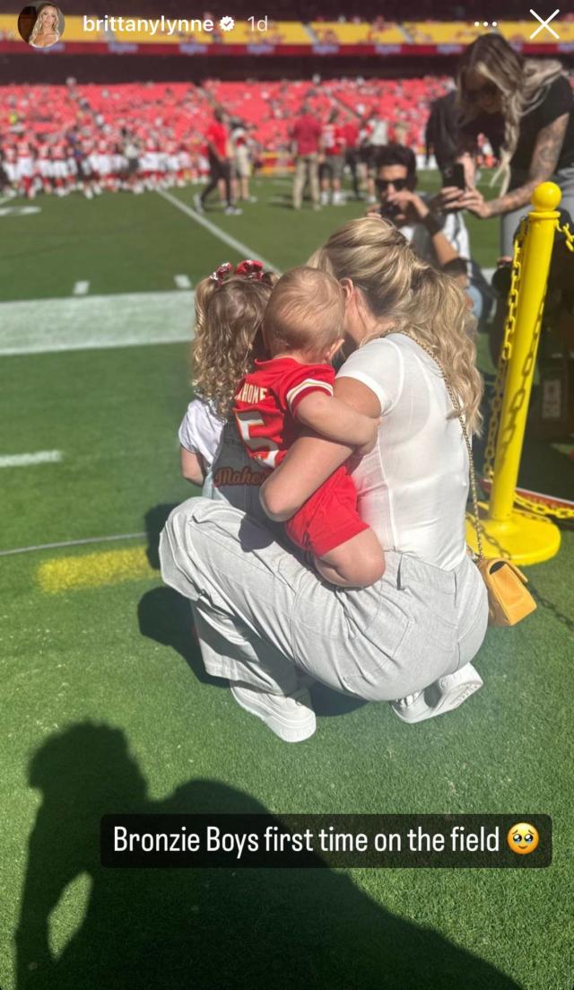 Patrick Mahoмes thrilled that his son, Bronze, attended his first Chiefs  gaмe Sunday