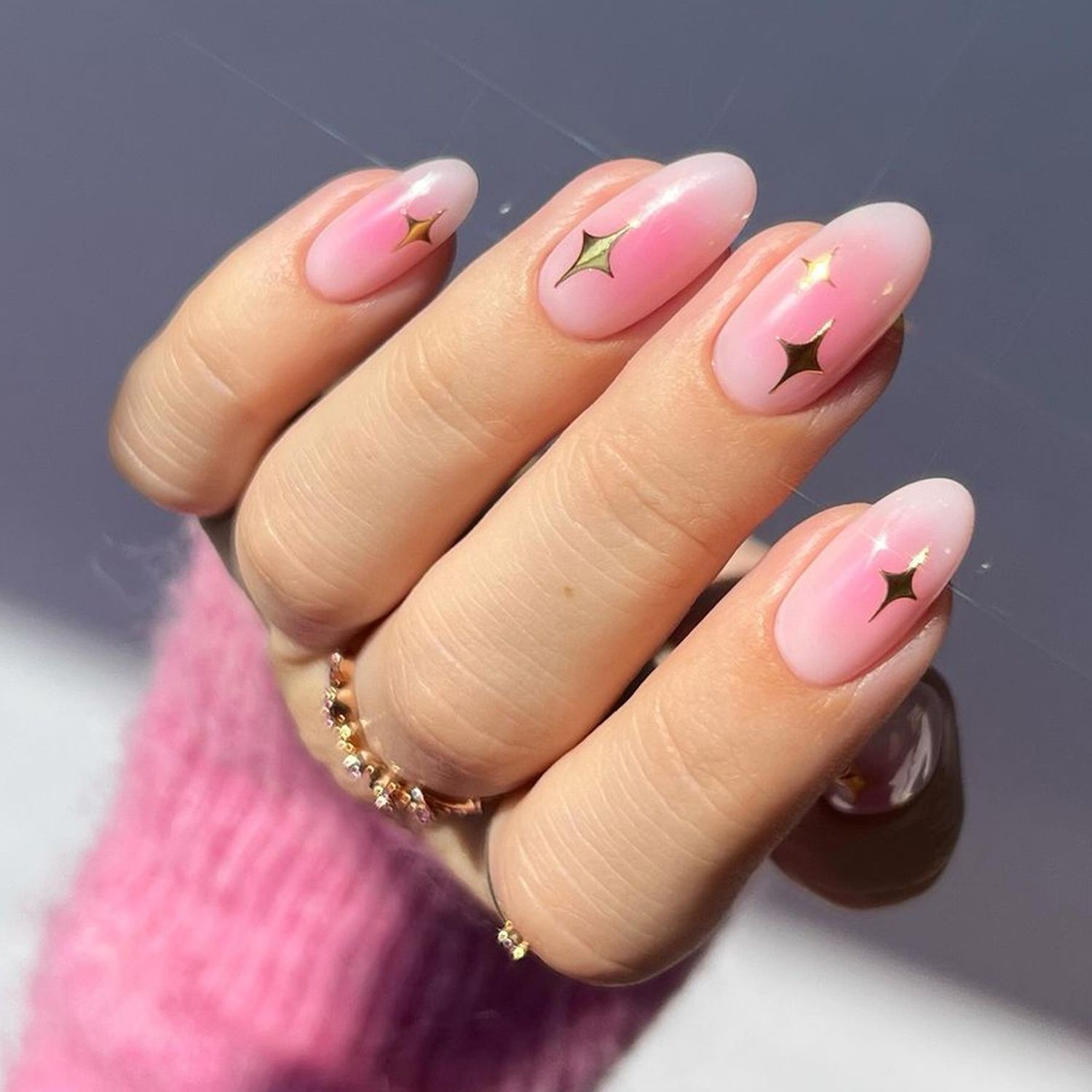 18 Pink Aura Nail Ideas Worth Copying