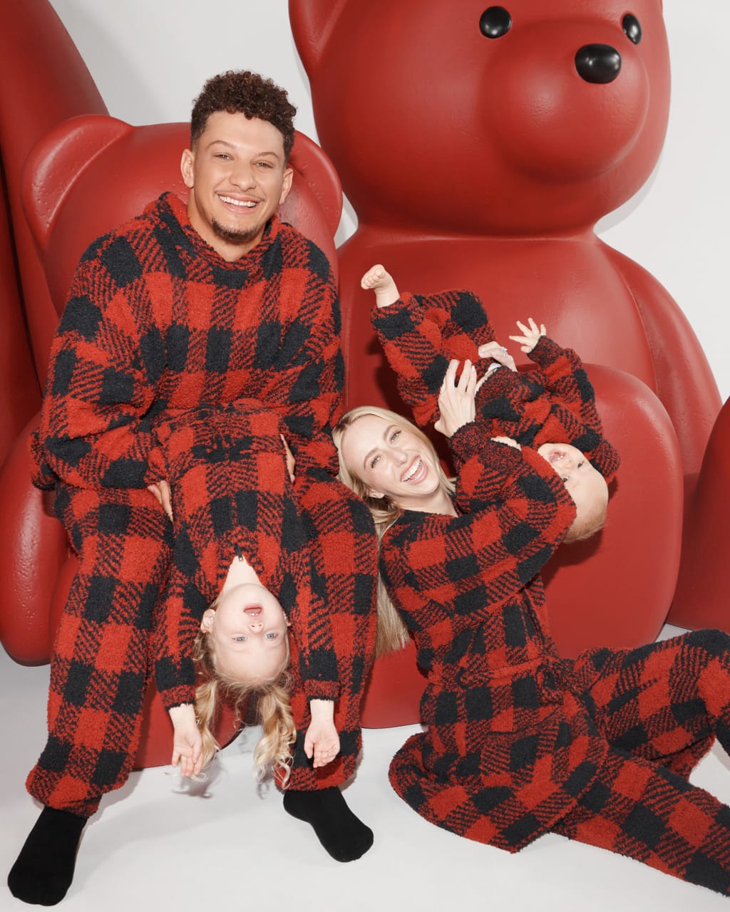 The Mahomes Family Stars in SKIMS' Holiday 2023 Campaign | Hypebeast