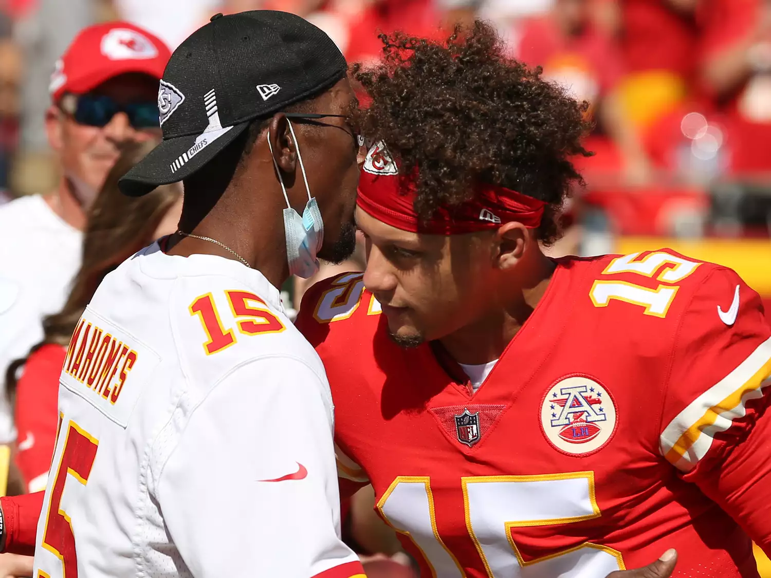 Kansas City Chiefs quarterback Patrick Mahomes (15) hugs his dad before an AFC West matchup between the Los Angeles Chargers and Kansas City Chiefs on Sep 26, 2021 at GEHA Filed at Arrowhead Stadium in Kansas City, MO