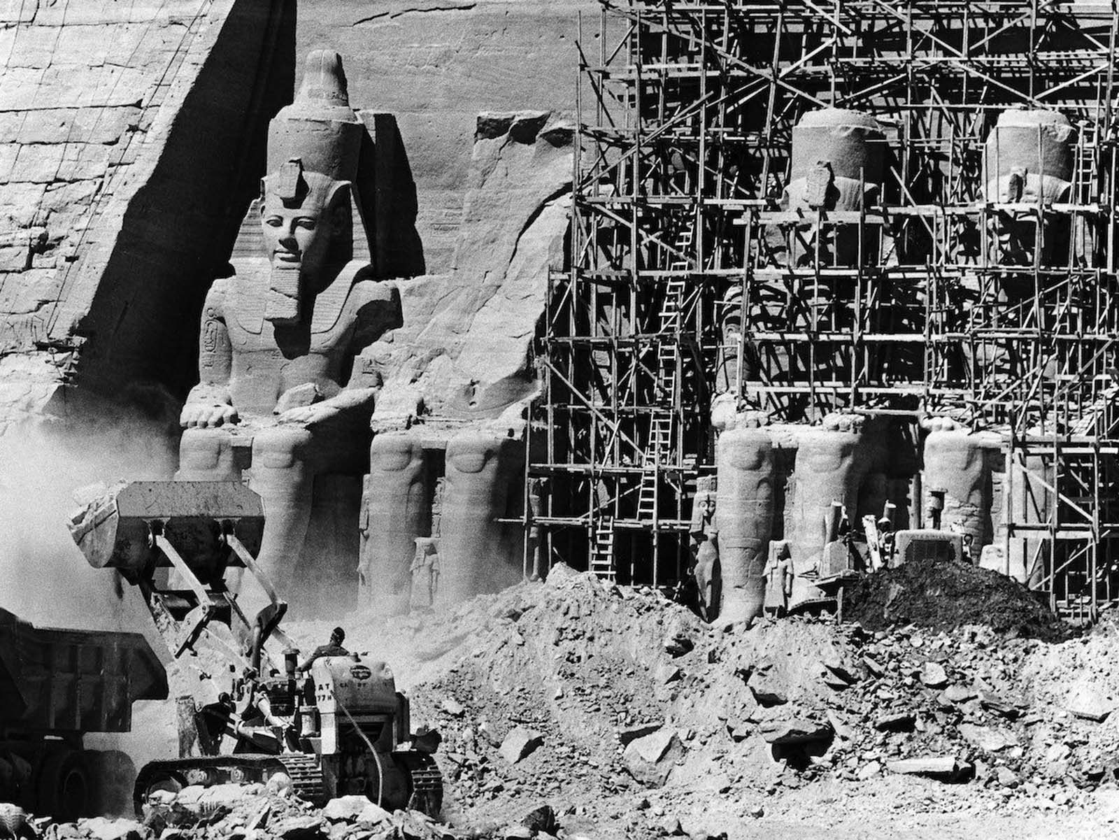 Vintage Photographs Show the Egyptian Temples of Abu Simbel being  Relocated, 1964-1968 - Rare Historical Photos