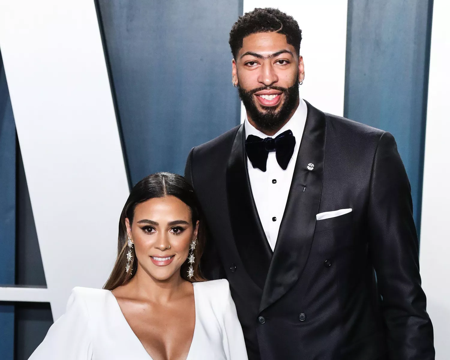 Marlen P. and Anthony Davis arrive at the 2020 Vanity Fair Oscar Party
