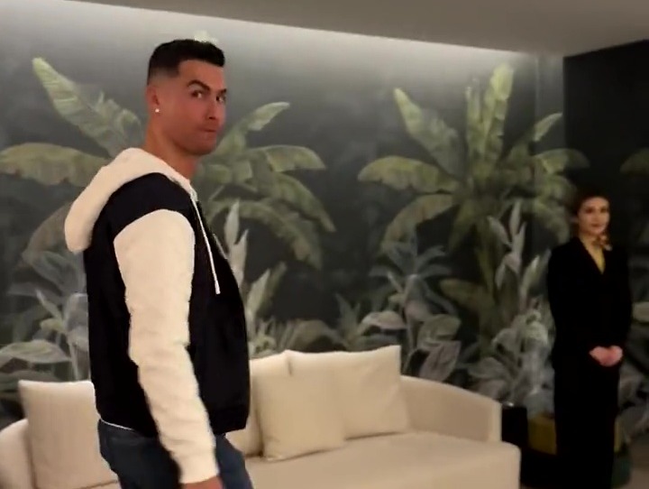 Cristiano Ronaldo dressed down for the Gala dinner