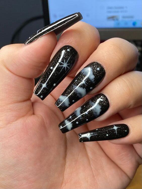 20 Enigmatically Dazzling Black Glitter Nails That Are More Glam Than Goth - 91