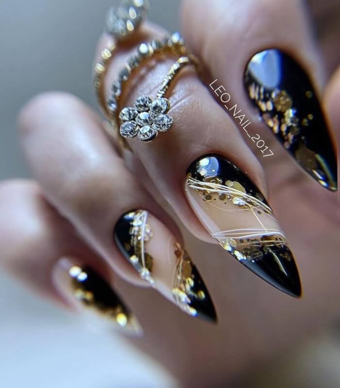 20 Enigmatically Dazzling Black Glitter Nails That Are More Glam Than Goth - 106