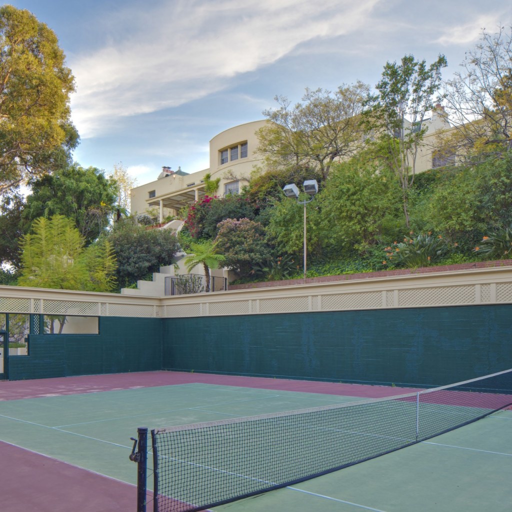 Tennis Court in Taylor Swift's Beverly Hills Home
