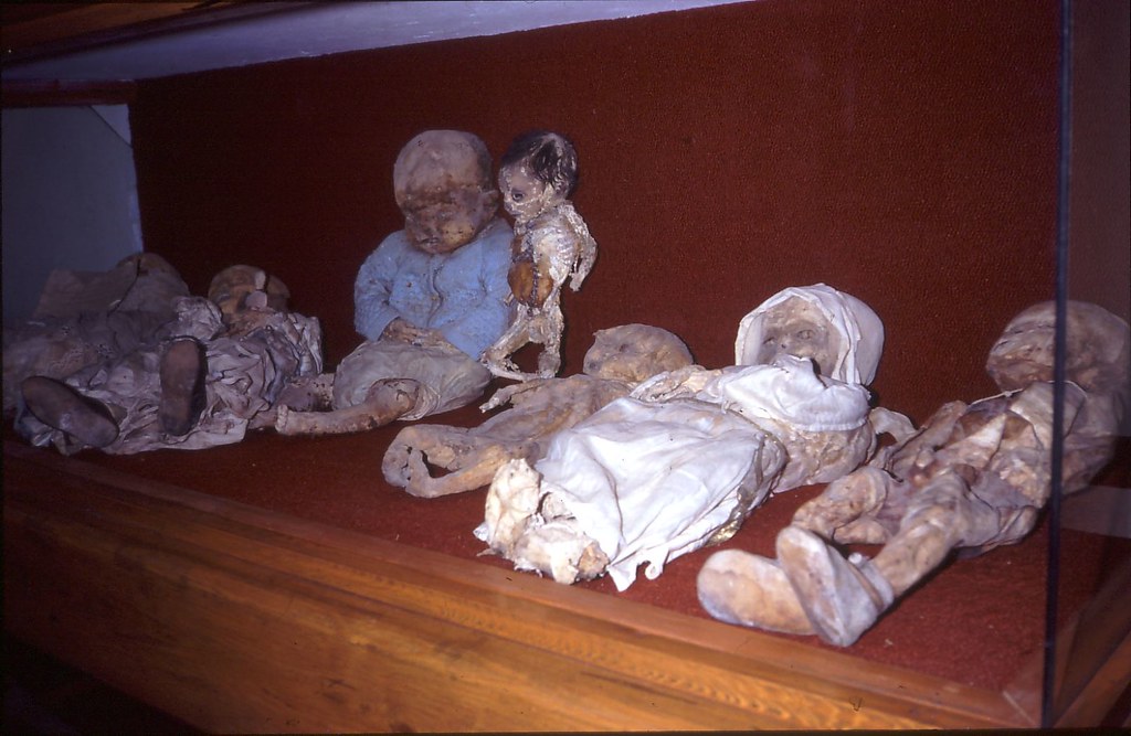 Guanajuato mummy museum: mummified children | John Steedman | Flickr