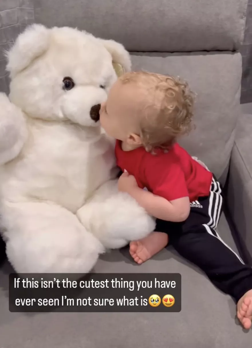 Brittany Mahomes son bronze kissing teddy bear instagram 04 02 24