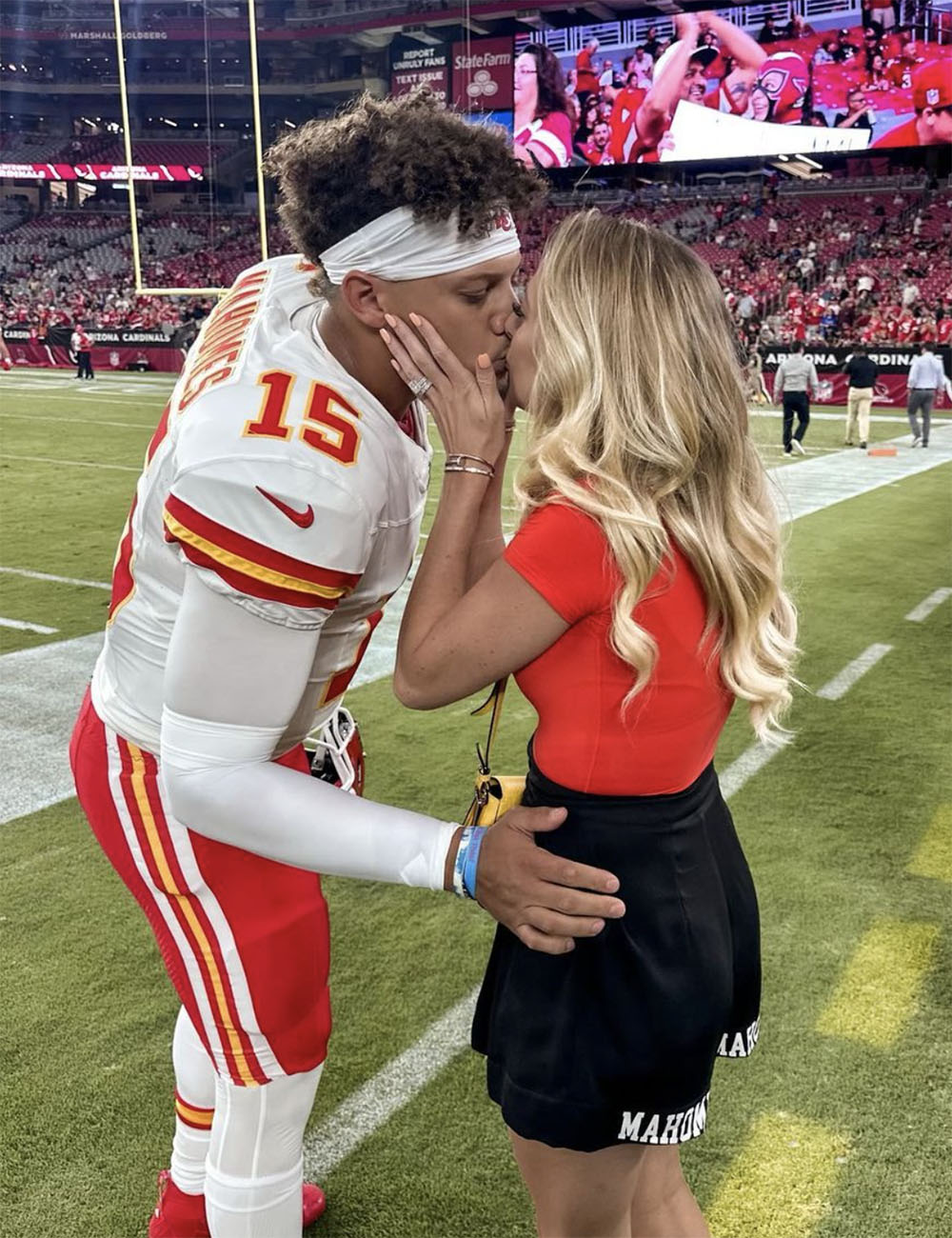 Chiefs' Patrick Mahomes' wife exposes QB's strange bedtime habit