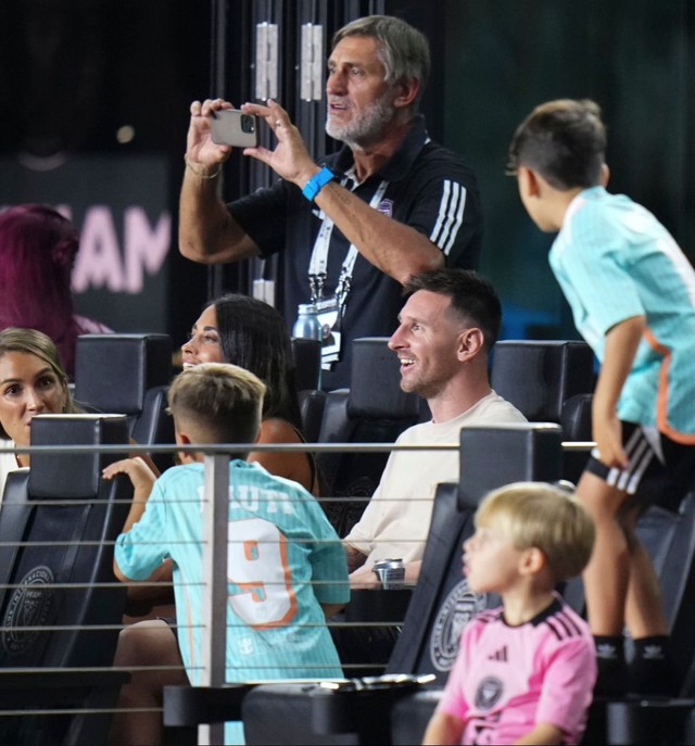 Messi in attendance, Inter Miami had a perfect start to defending the Leagues Cup title - Photo 2.