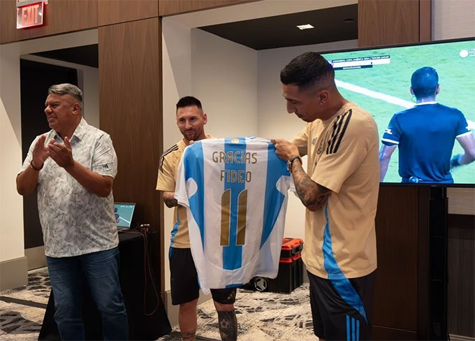 Messi gives farewell gift to close friend Di Maria before Copa America 2024 final