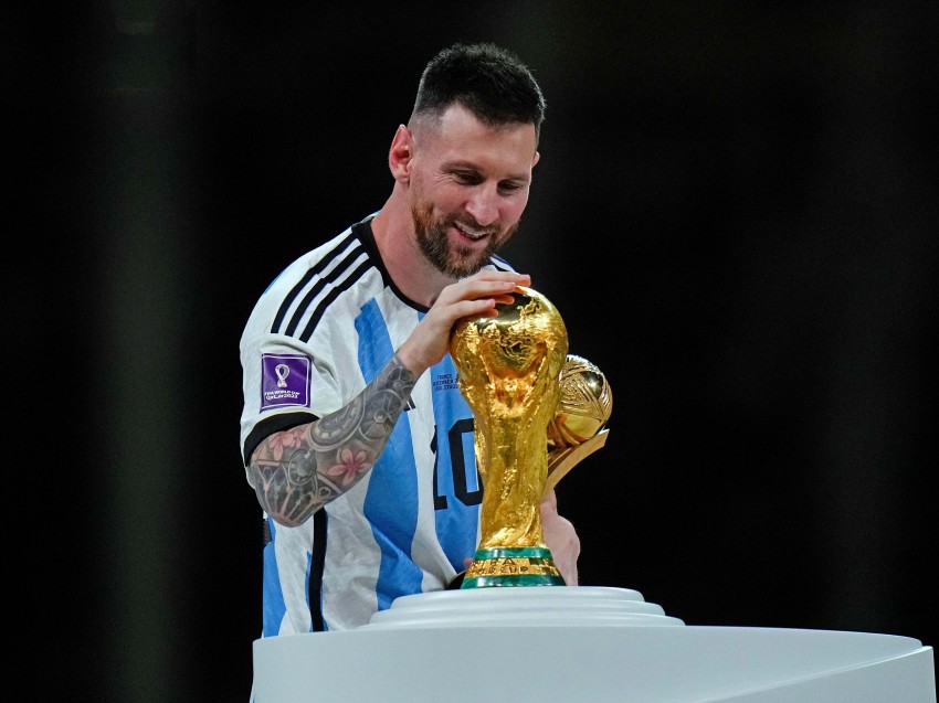 Lionel Messi - Argentina - World Cup 2022 Winner - Football Sports Poster  Paper Print - Sports posters in India - Buy art, film, design, movie,  music, nature and educational paintings/wallpapers at Flipkart.com