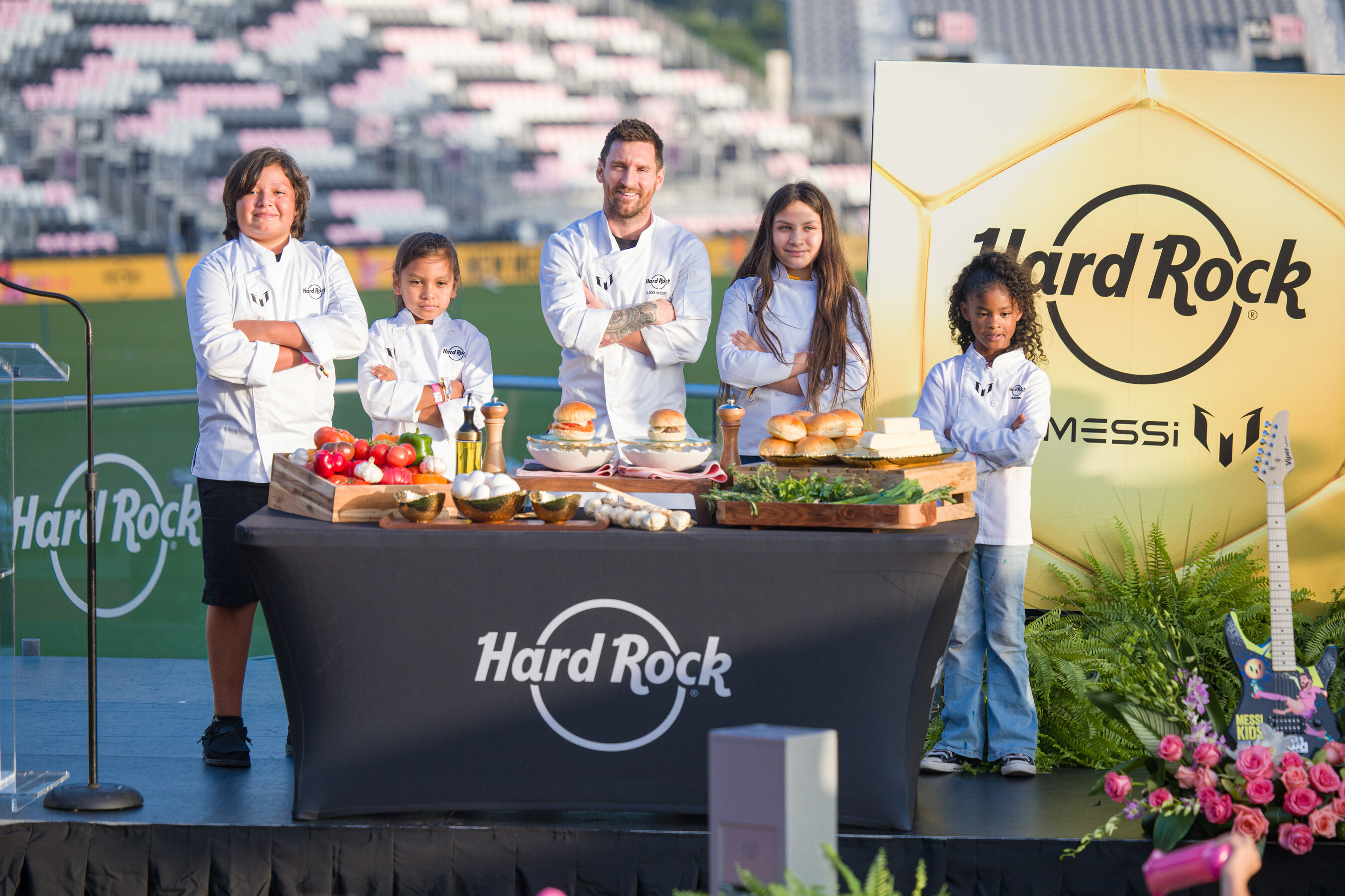 Hard Rock và Leo Messi ra mắt thực đơn đầu tiên dành cho trẻ em: Hard Rock  Messi Kids Menu dành cho trẻ em-PR Newswire APAC