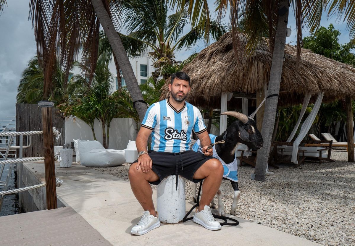 Sergio Aguero greets Lionel Messi and Argentina to Copa America with goats  (yes, actual goats) | FourFourTwo